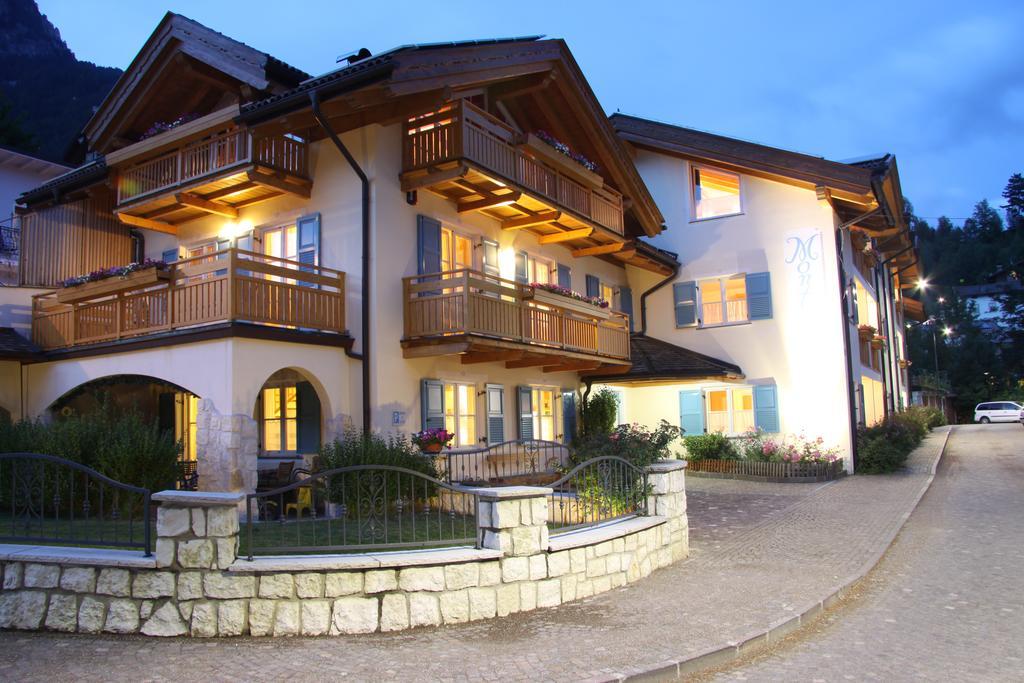 Residence Montebel Tesero Buitenkant foto